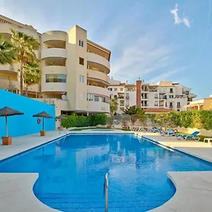 Chic Beachfront Flat With Amazing Sea Views And Private Indoor Parking Apartamento Benalmádena
